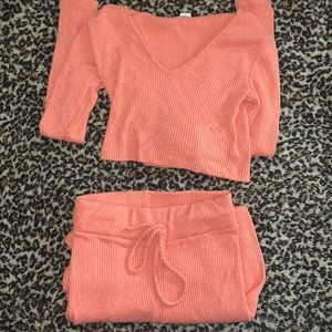 🍊Fashion Nova Coral 2 Piece w/ cropped hoodie🍊